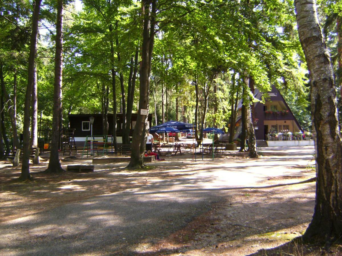 Feriendorf Finnhutte Quitzdorf Buitenkant foto